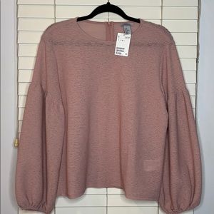 NWT H&M balloon sleeve top | Size M